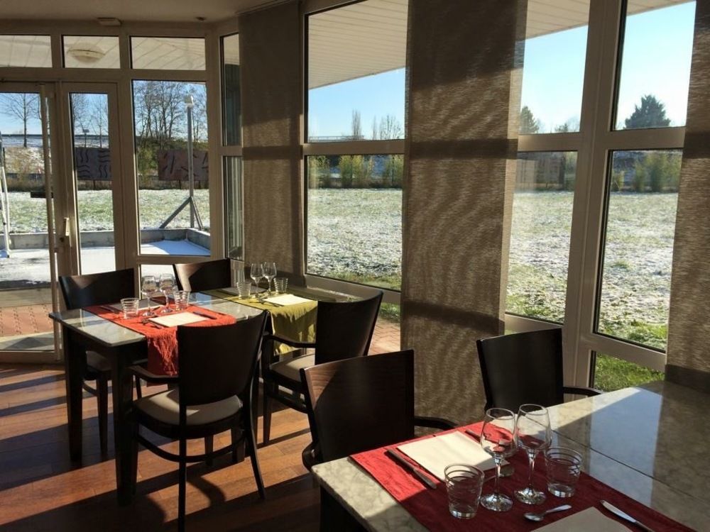 Hotel Evan Lempdes sur Allagnon Екстер'єр фото